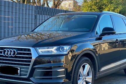 Audi Q7 120.500 km 33.900 &euro; Solingen 42655