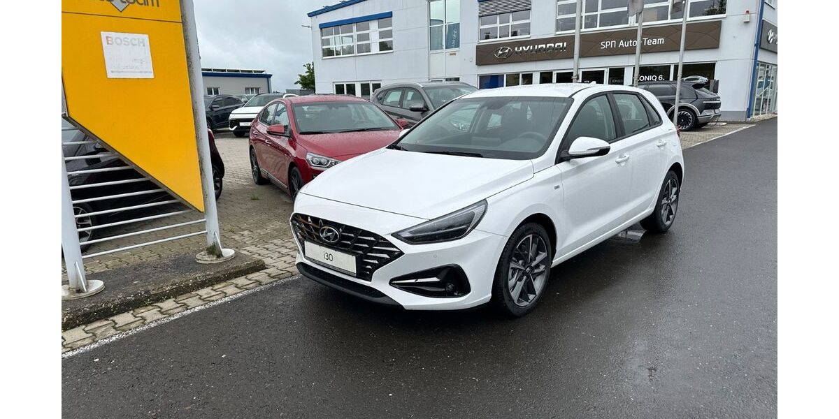 Hyundai i30 15.000 km 22.900 &euro; Laufeld 54533