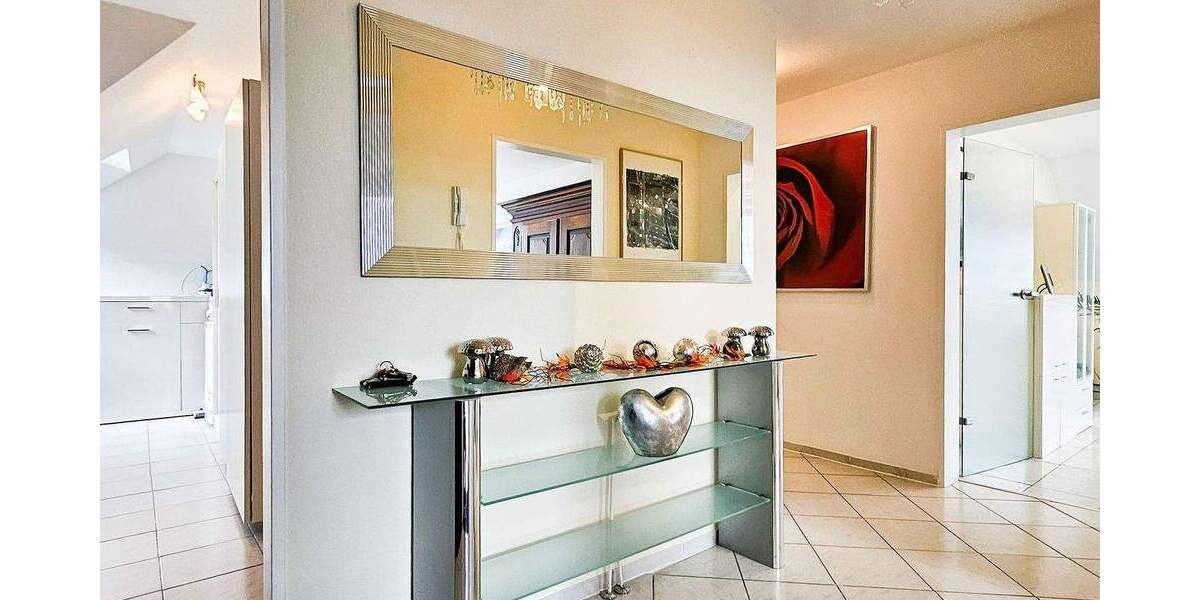 Etagenwohnung Baesweiler - 3 Zimmer, 91 m&sup2;, 299.000&euro; | Angebot:24860005