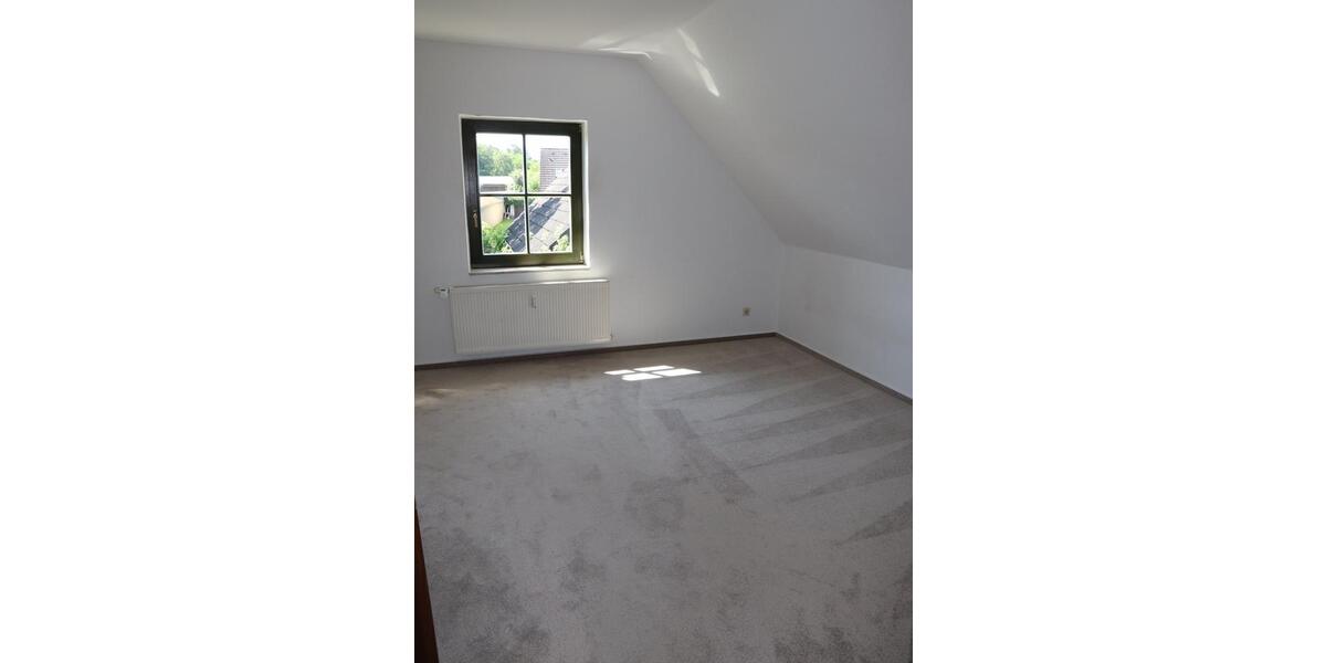 Niedrigenergie- Familienwohnung mit außergewöhnlichem Grundriss 4 zimmer