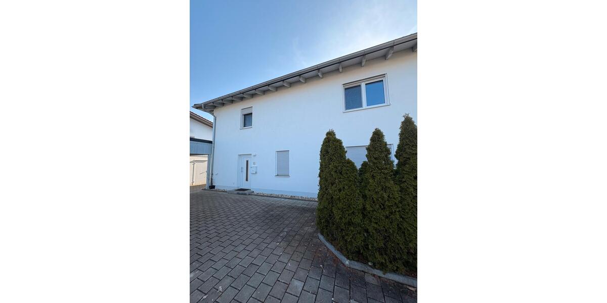 Doppelhaushälfte Aholfing - 4 Zimmer, 140 m&sup2;, 1.480&euro; | Angebot:26343564