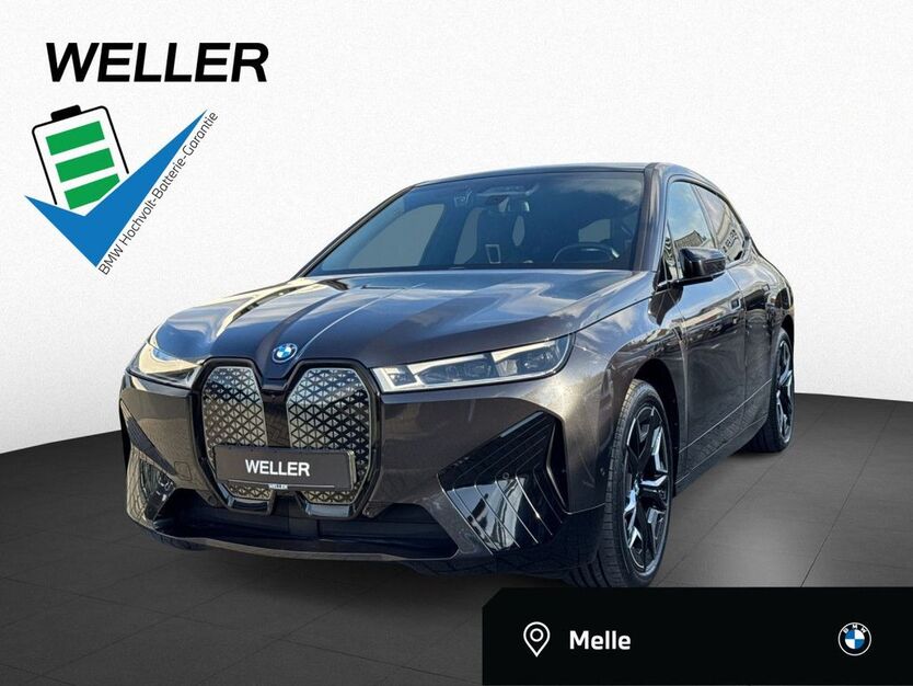 BMW iX 21.360 km 52.850 € Melle 49324