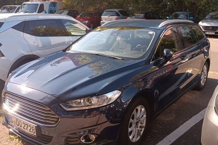 Ford Mondeo 225.500 km 5.500 &euro; Stuttgart 70378