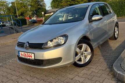 VW Golf 145.000 km 5.400 € Wuppertal 42329