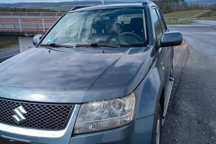 Suzuki Vitara 232.000 km 4.200 &euro; Saal a.d. Saale / Waltershausen 97633