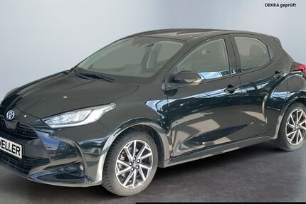Toyota Yaris 32.573 km 18.680 &euro; Bielefeld 33609