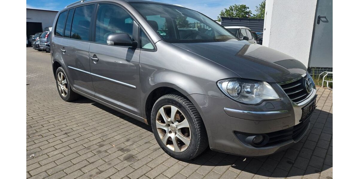 VW Touran 253.000 km 700 &euro; Schweinfurt 97422