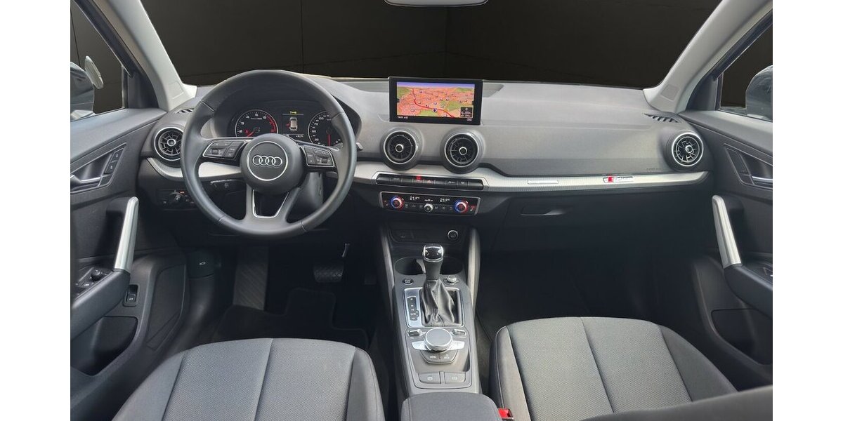 Audi Q2 35 TFSI S line *Navi/Kamera/el.HK/SHZG/LED/PDC/ 20.615 km 25.490 &euro; Bamberg 96052