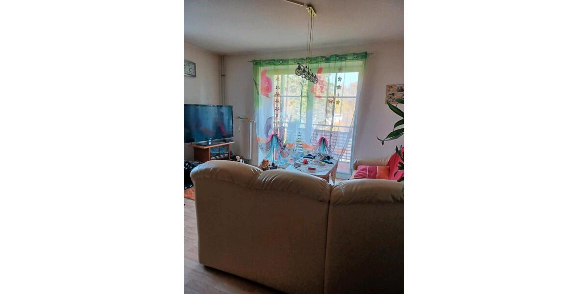 Etagenwohnung Müncheberg - 3 Zimmer, 76 m&sup2;, 943&euro; | Angebot:25980905