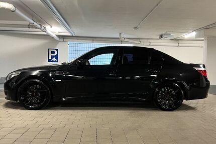 BMW M5 76.200 km 200.000 &euro; Münchsmünster 85126
