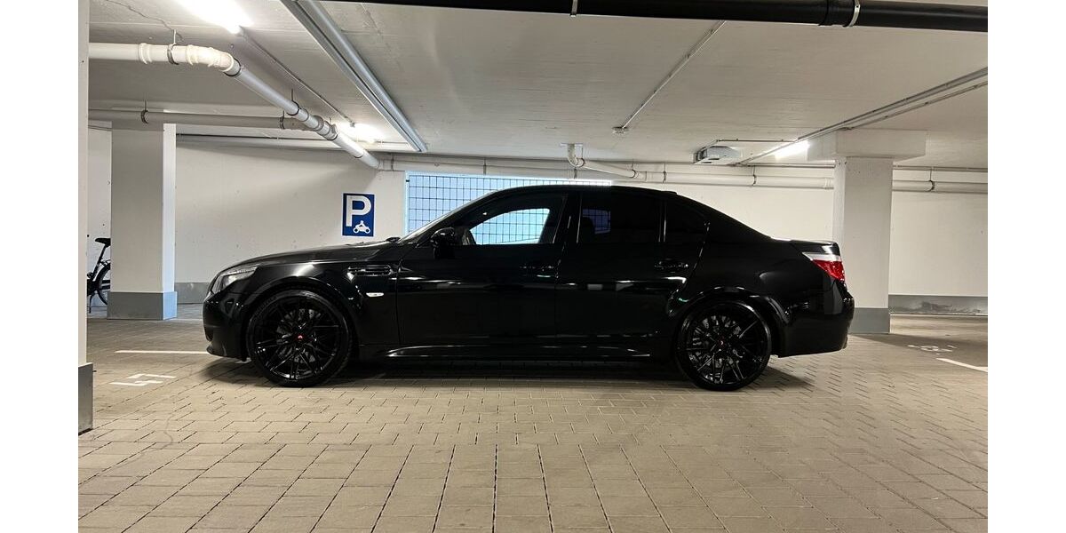 BMW M5 76.200 km 200.000 &euro; Münchsmünster 85126