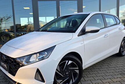 Hyundai i20 64.643 km 14.399 &euro; Damme 49401