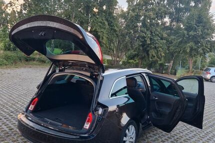 Opel Insignia 189.700 km 3.999 &euro; Schirgiswalde 02681