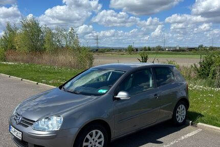 VW Golf 140.000 km 4.500 &euro; Ludwigshafen am Rhein 67059