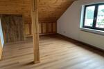 Einfamilienhaus Lage - 8 Zimmer, 200 m&sup2;, 1.900&euro; | Angebot:27615007