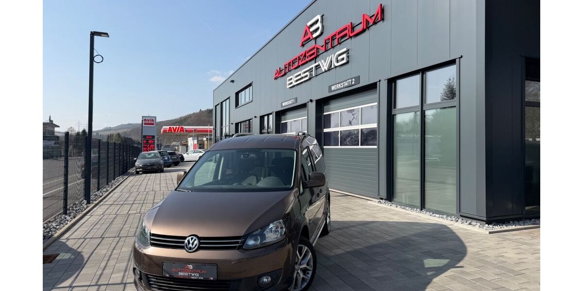 VW Caddy 151.000 km 12.995 &euro; Bestwig-Nuttlar 59909