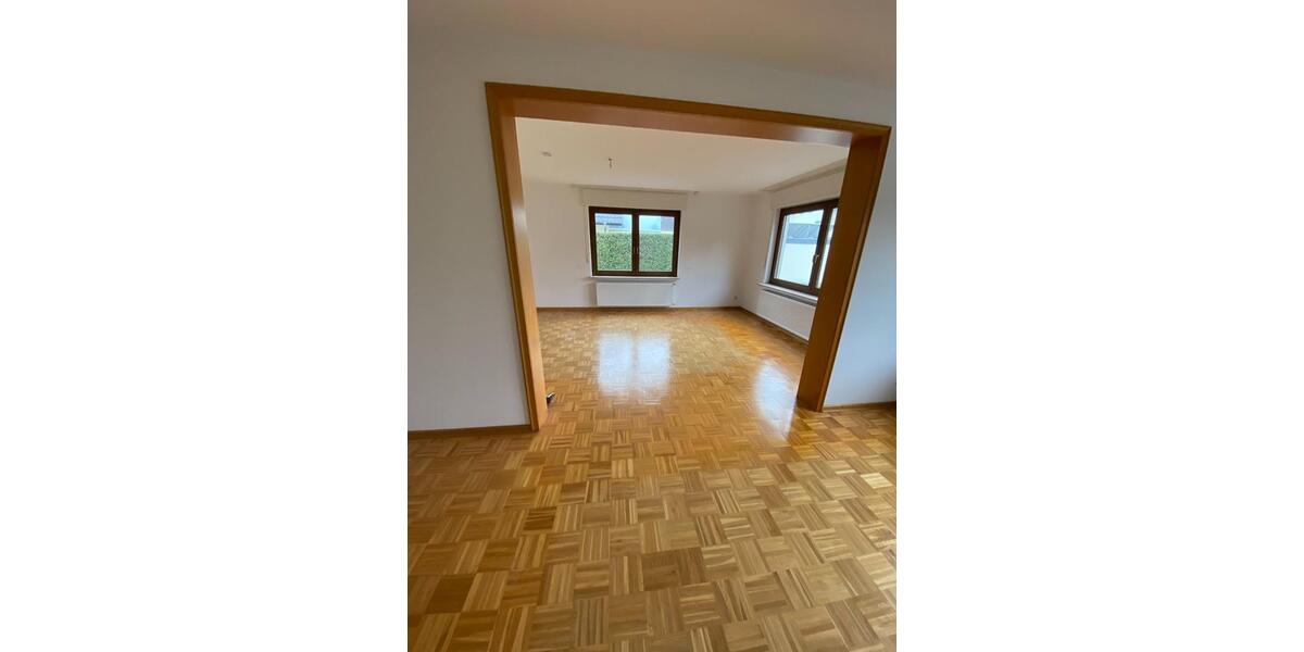 EG-Wohnung mit 2 ZKB, 86 m² im 2 Fam. Haus in Schloß Holte 2 zimmer