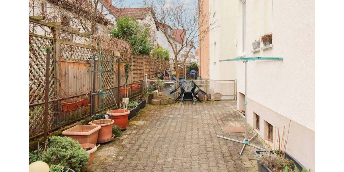 Etagenwohnung Reutlingen Weststadt - 3 Zimmer, 78 m&sup2;, 189.000&euro; | Angebot:25998575