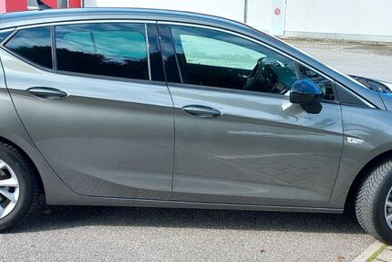 Opel Astra 44.800 km 12.999 € Pfatter 93102