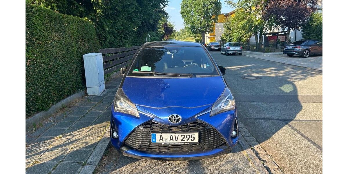 Toyota Yaris 98.000 km 13.900 &euro; Lauf 91207