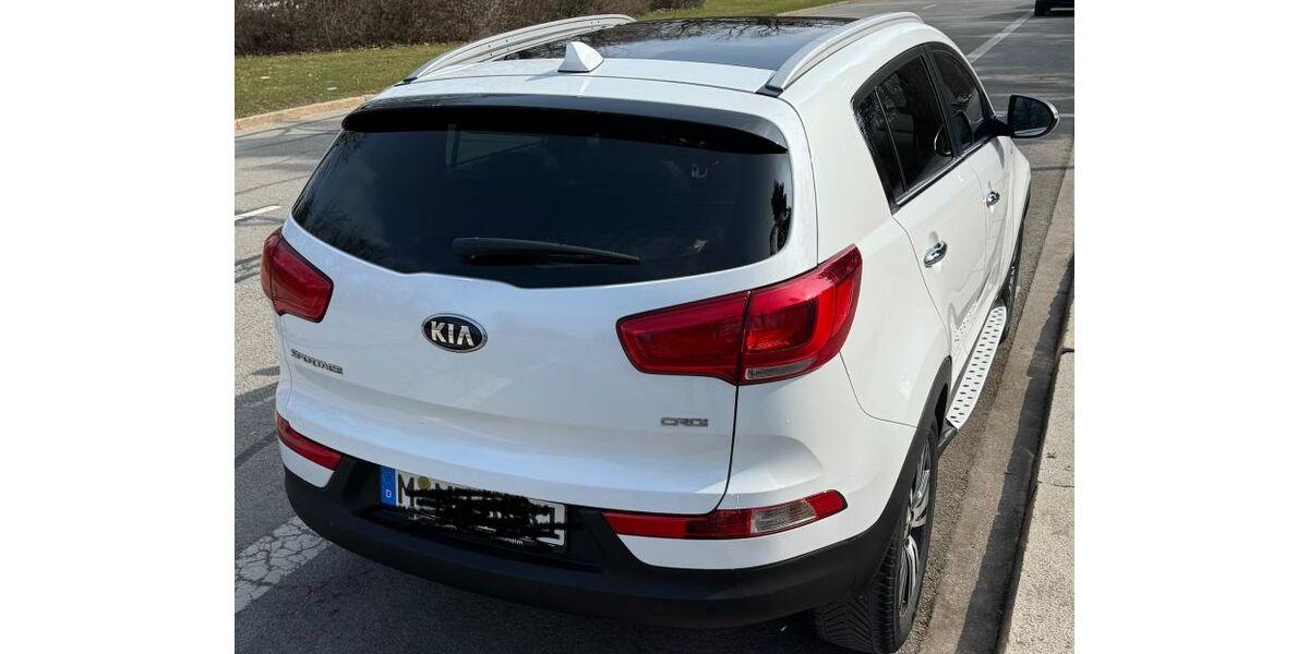 Kia Sportage 112.000 km 13.200 &euro; München 81739