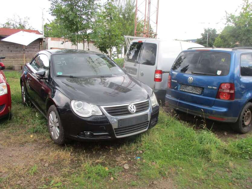 VW Eos 212.000 km 1.990 € Mechernich-Kommern 53894