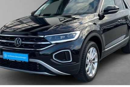 VW T-Roc 25.640 km 29.870 € Traunstein 83278