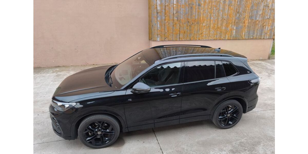 VW Tiguan 28.000 km 46.700 &euro; Sugenheim 91484