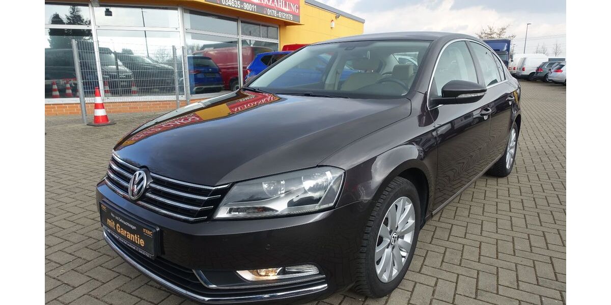 VW Passat 111.405 km 8.850 &euro; Bad Lauchstädt 06246