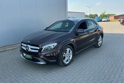 Mercedes GLA 220