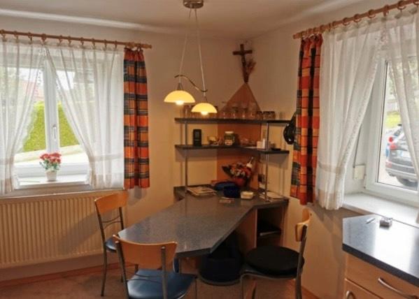 Einfamilienhaus Deggendorf - 5 Zimmer, 107 m&sup2;, 1.250&euro; | Angebot:26218228