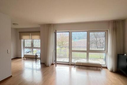 Helle 3,5-Zimmer-Wohnung mit Balkon und Grünblick 3 zimmer