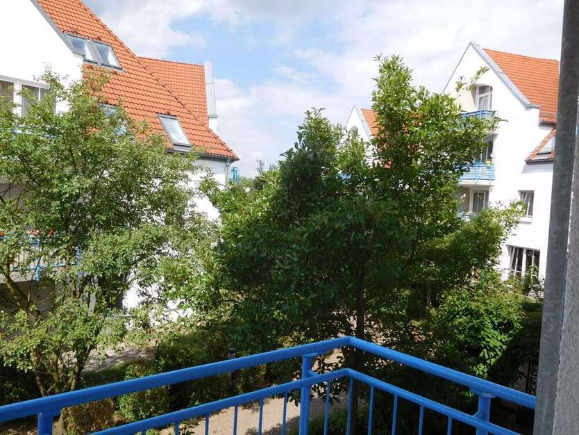Wohnung zum Kaufen in Dresden 95.000 € 40.73 m²