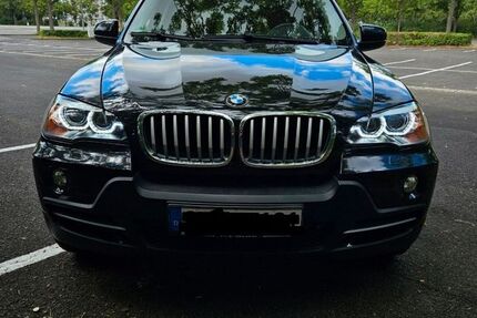 BMW X5 215.000 km 13.000 &euro; Schweinfurt 97422