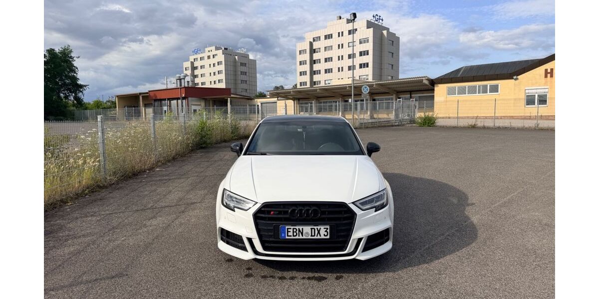 Audi S3 75.500 km 28.000 &euro; Zeil 97475