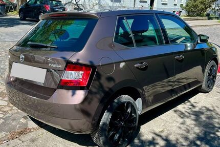 Skoda Fabia 71.290 km 10.900 &euro; Hamburg 21107
