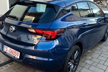 Opel Astra 56.000 km 12.900 &euro; Altenmarkt an der Alz 83352