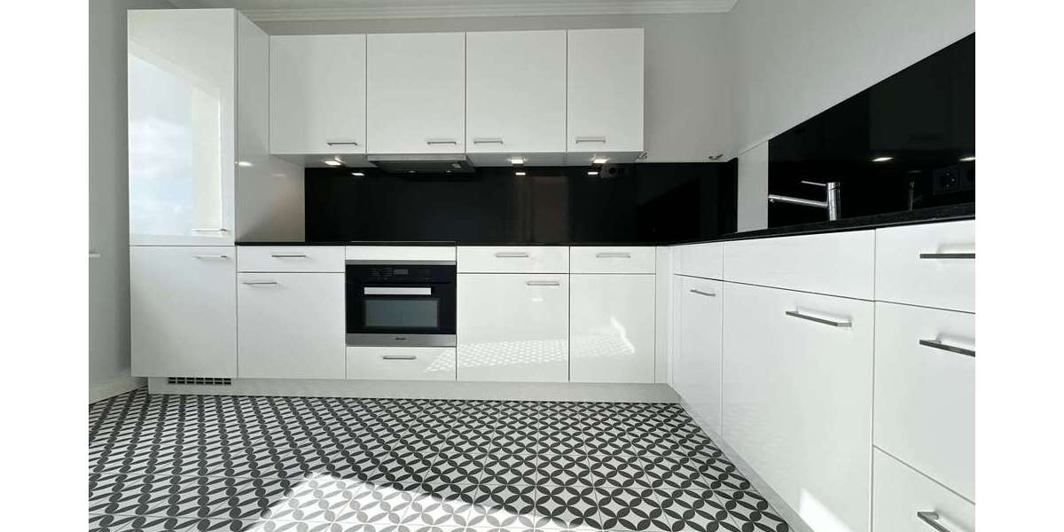 Etagenwohnung Rostock Südstadt - 2 Zimmer, 47 m&sup2;, 990&euro; | Angebot:27329014