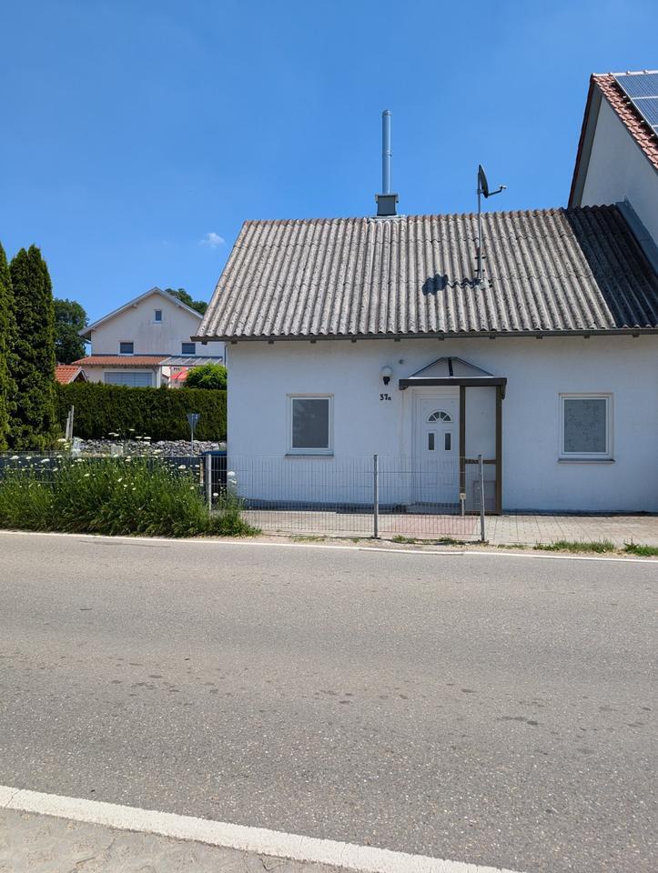 Kleines Haus in Buch bei Illertissen.