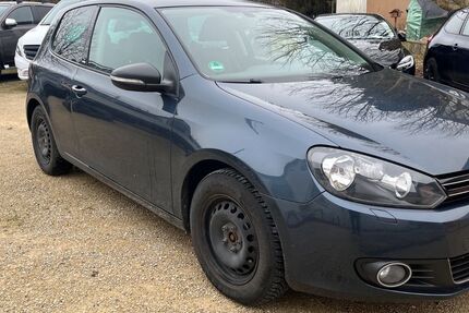 VW Golf 221.900 km 2.990 &euro; Meckenbeuren 88074