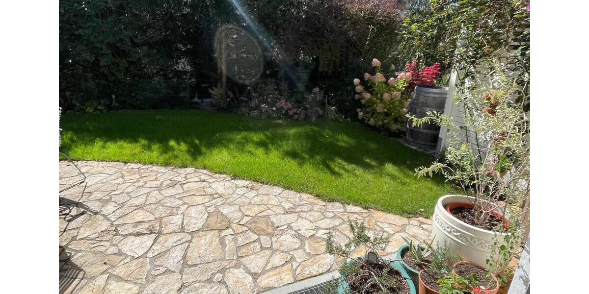 Reihenhaus Fürstenfeldbruck - 7 Zimmer, 168 m&sup2;, 2.950&euro; | Angebot:26080467