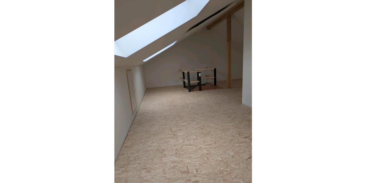Maisonettenwohnung Oberboihingen - 4.5 Zimmer, 120 m&sup2;, 2.100&euro; | Angebot:26647616