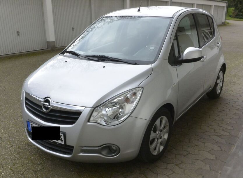 Opel Agila 141.500 km 2.900 € DÜSSELDORF 40476