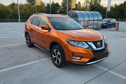 Nissan X-Trail 74.000 km 17.800 &euro; Frankfurt 65936