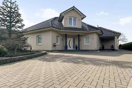 Haus zum Kaufen in Friesoythe Neuvrees 499.000 € 155.52 m²