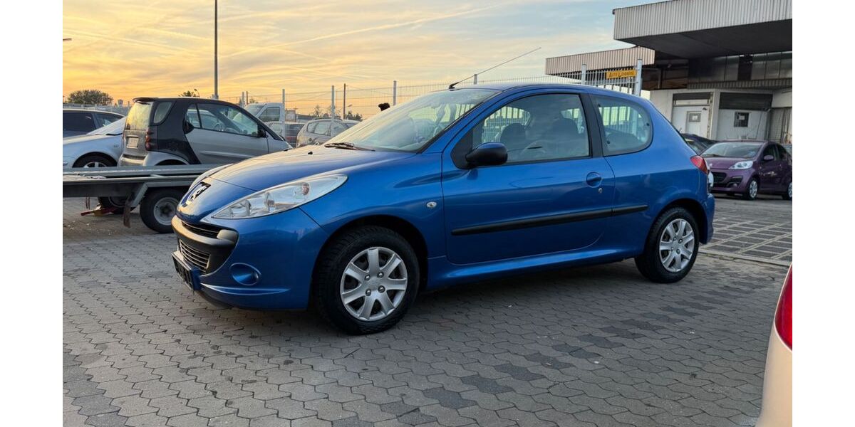Peugeot 206 151.334 km 1.590 &euro; Nürnberg 90439