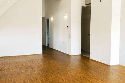 Wohnung Schwäbisch Hall Kreuzäcker - 4 Zimmer, 123 m&sup2;, 1.350&euro; | Angebot:25637611
