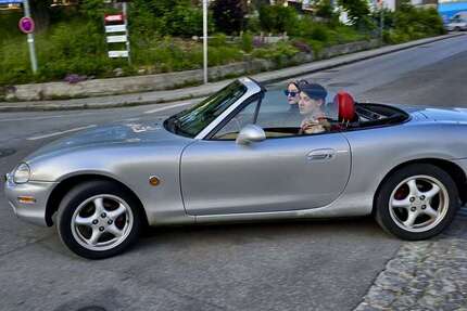 Mazda MX-5 140.000 km 13.000 &euro; München 81925