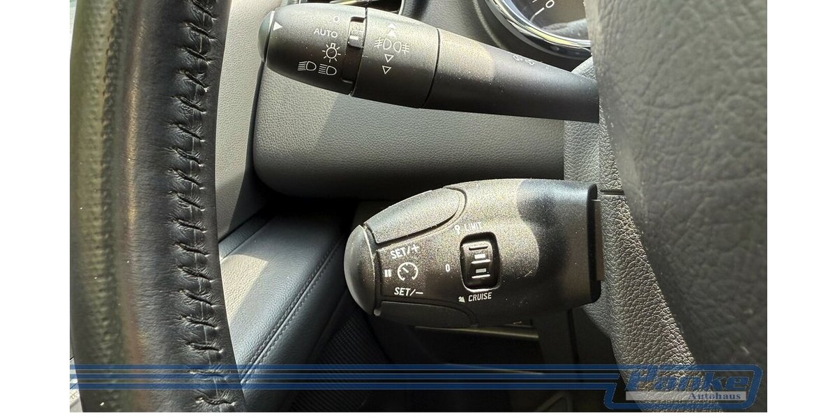 Peugeot 5008 Allure*HU-D*Pano*R-Cam*LED-T*Video*SHZ* 119.822 km 9.990 &euro; Berlin 13187
