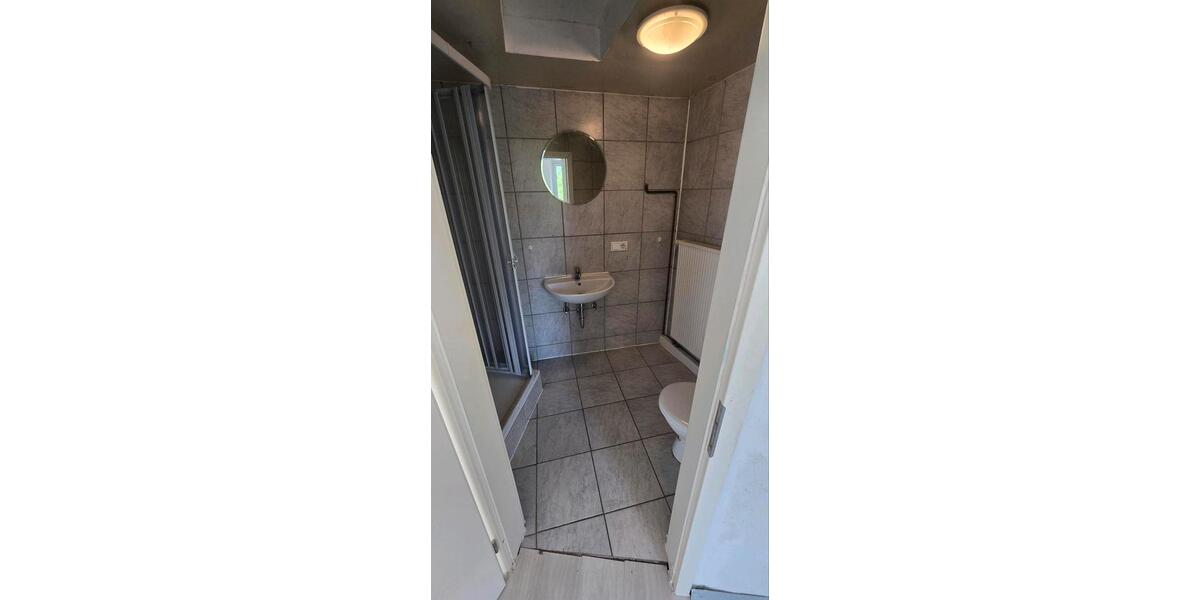 Dachgeschoßwohnung Püttlingen - 3 Zimmer, 75 m&sup2;, 450&euro; | Angebot:26522015